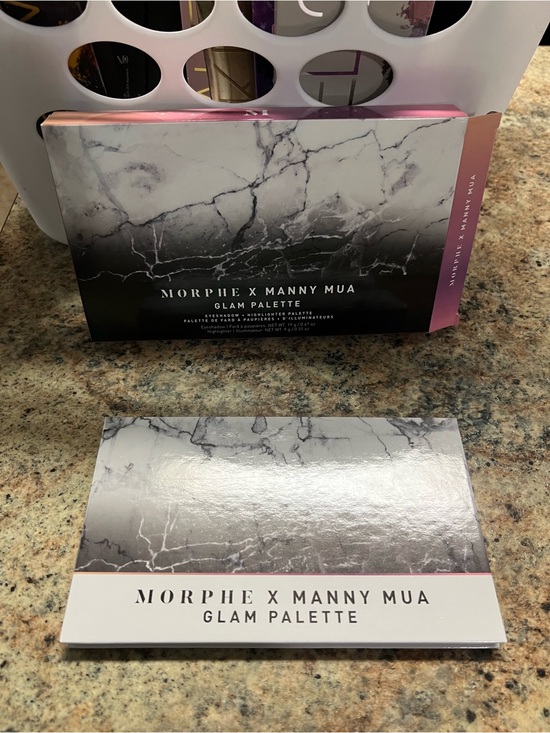 Morphe Other - Morphe x Manny MUA Glam Palette — Marble Gray and Pink Accents